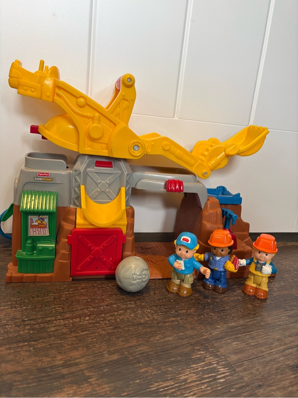 Fisher Price Little People Construction Quarry Set (2007)